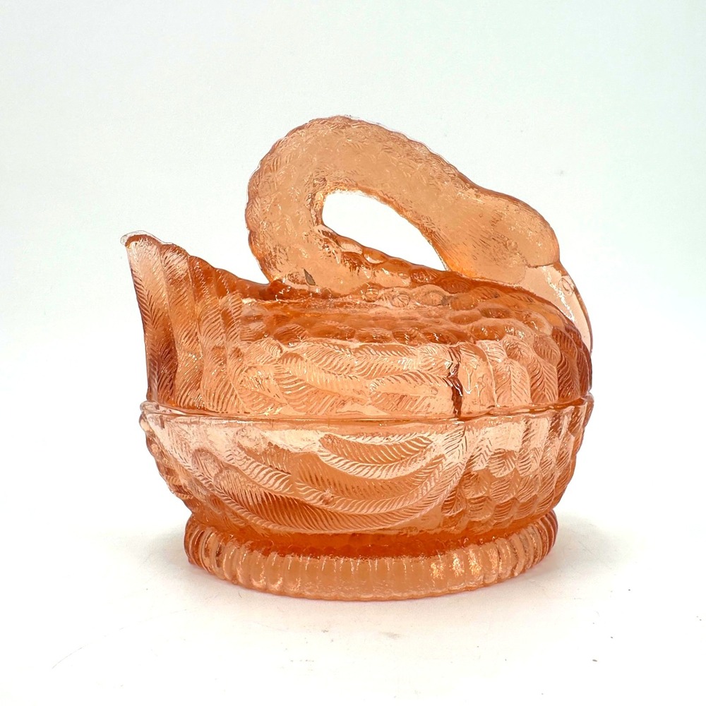 Vintage Hsinchu Taiwan Pink‎ Peach Glass Swan Covered Dish MCM Trinket Box